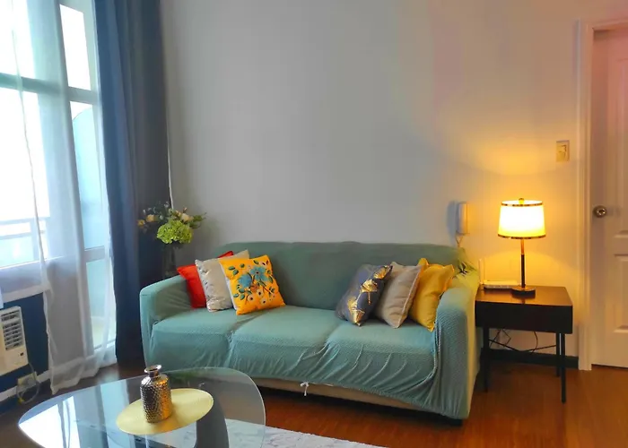 Spacious High Ceiling 2 Bedroom 66th Flr Corner Unit With Balconies - Free Sauna Pool Gym View Of Skyline Bay-sunset Apartment Manila