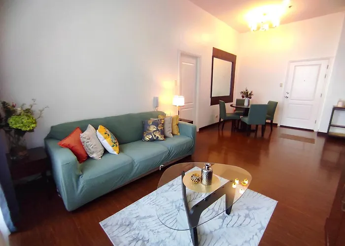 Spacious High Ceiling 2 Bedroom 66th Flr Corner Unit With Balconies - Free Sauna Pool Gym View Of Skyline Bay-sunset * Manila
